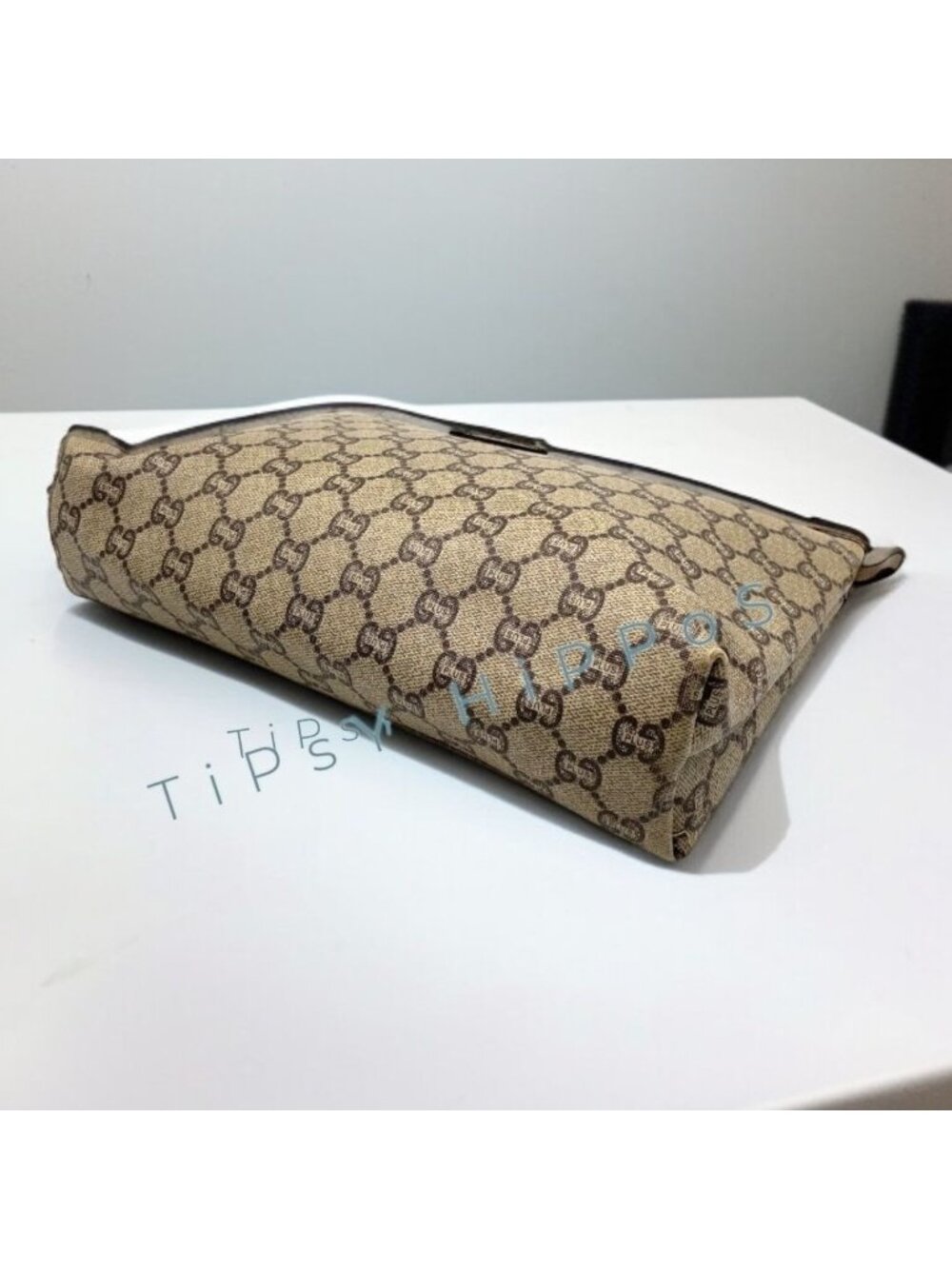 Rare Vintage Gucci Plus Monogram Clutch - Clean Fabric Interior - Picture 5 of 7